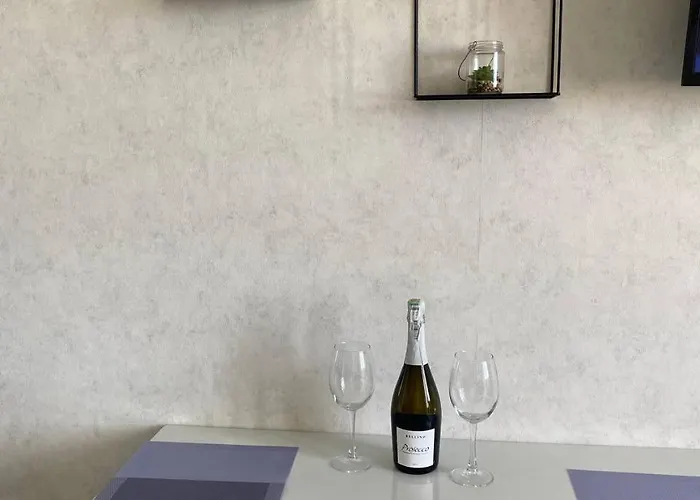 Modern And Vintage Close To Center Apartament