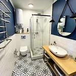Modern And Vintage Close To Center Apartman