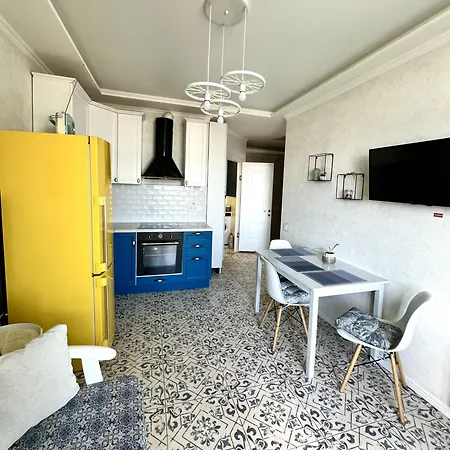 Modern And Vintage Close To Center Odesa